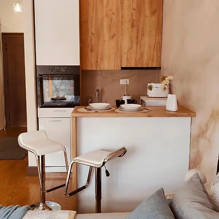 Residence * Belgrado